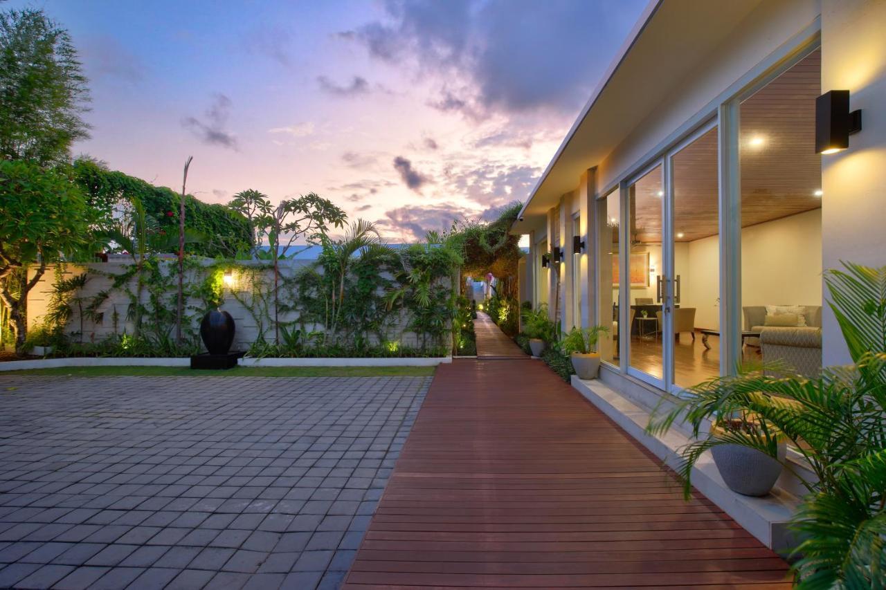 The Daha Luxury Villas Seminyak Exterior foto